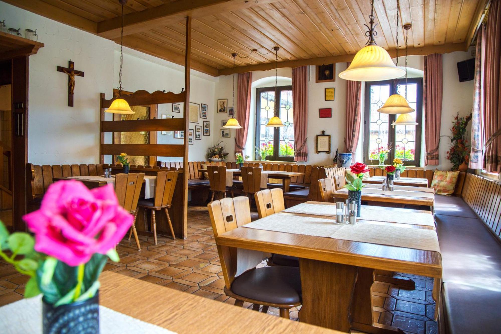 Hotel Zur Linde Gaedheim Ngoại thất bức ảnh